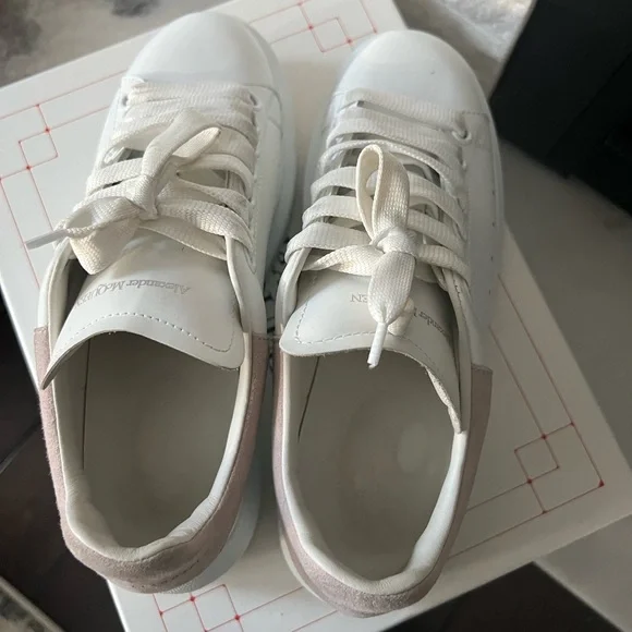 Alexander McQueen sneakers size 37 - Picture 5 of 10